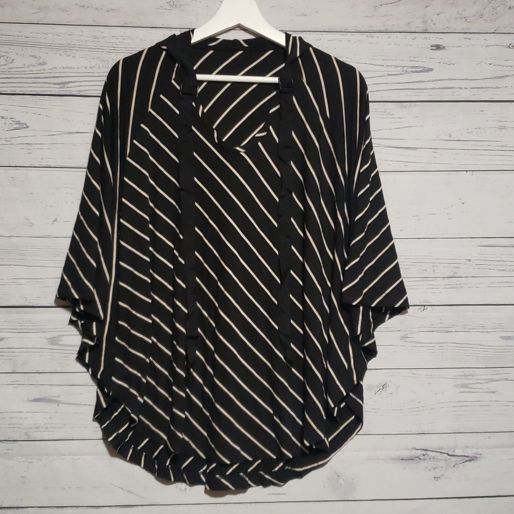 Soft hooded poncho